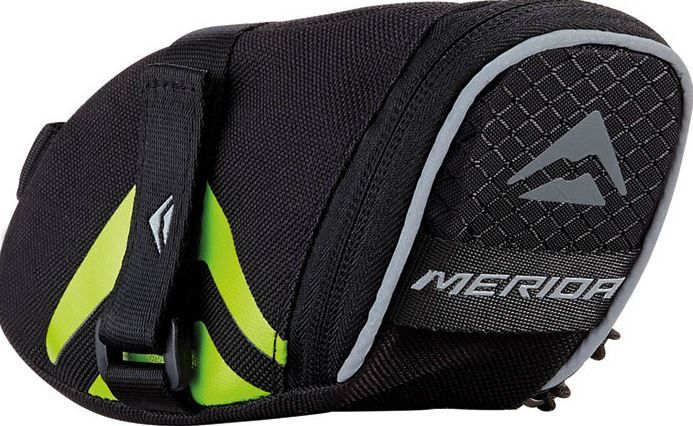 MERIDA NYEREGTÁSKA [M][FEKETE-ZÖLD]