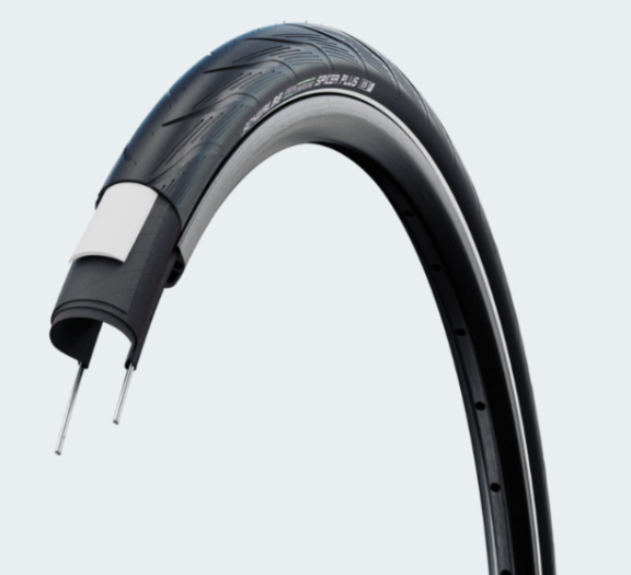 SCHWALBE SPICER PLUS HS442 KÜLSŐ [26x1,50] [FEKETE, REFLEX CSÍKKAL]