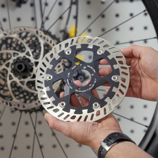 MAGURA MDR-P 6 CSAVAROS FÉKTÁRCSA [203 mm]