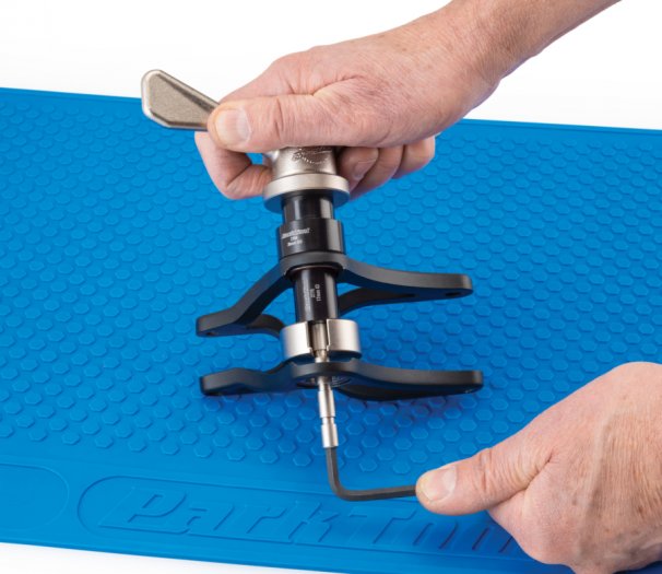 PARK TOOL RUGÓSTAG CSAPÁGY SZERSZÁM KÉSZLET [SBK-1]