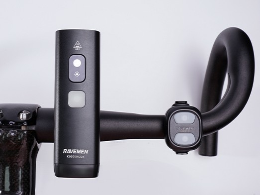 RAVEMEN [K1400] AKKUMULÁTOROS ELSŐ LÁMPA AI TECHNOLÓGIÁVAL