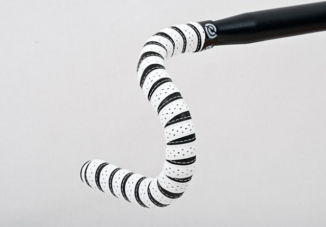 BIKE RIBBON ELEGANZA KORMÁNYSZALAG (BANDÁZS) [FEHÉR-FEKETE]